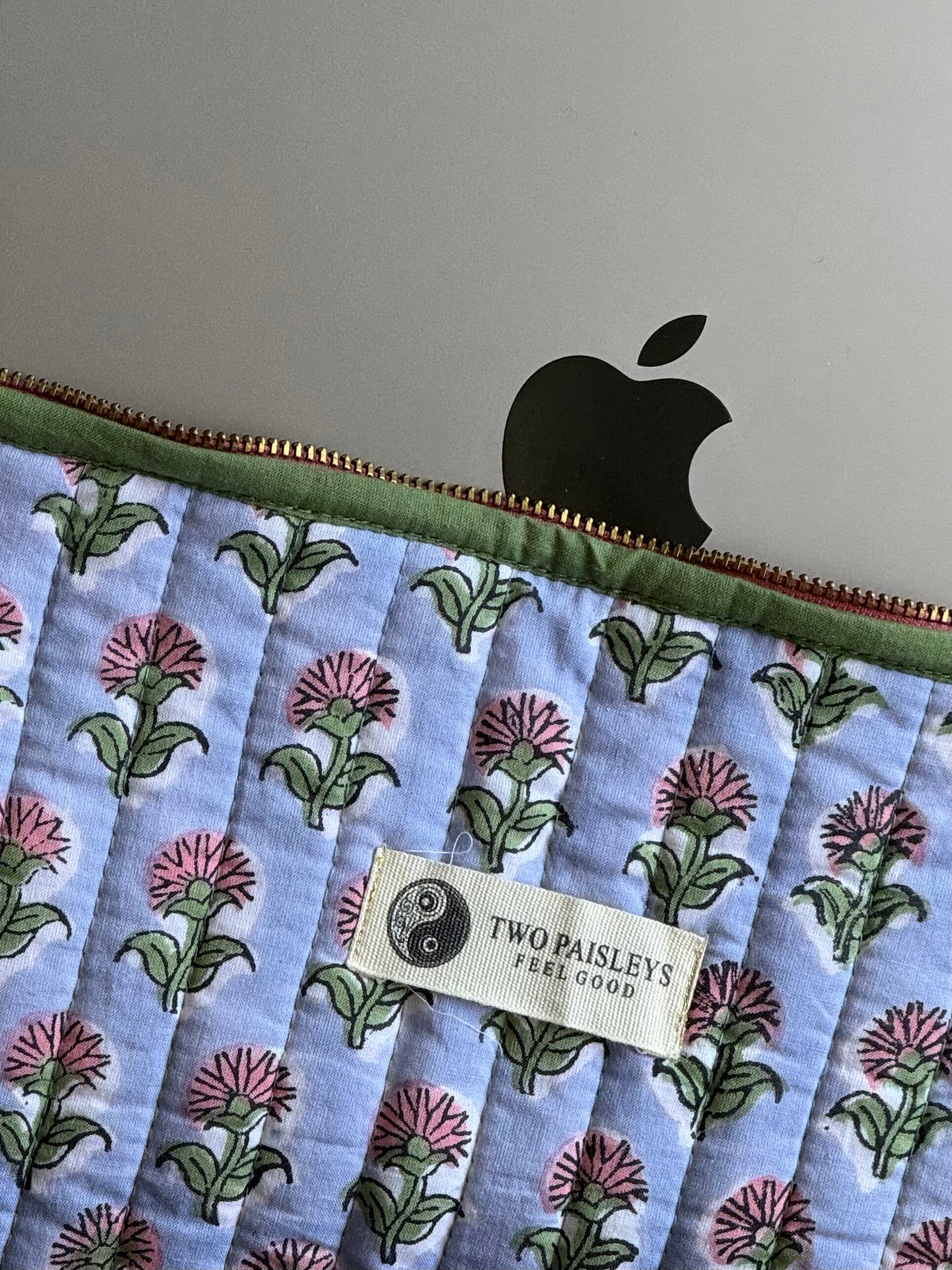 Hand Block Printed Quilted Cotton MacBook Laptop Sleeve – Ditsy Daisy